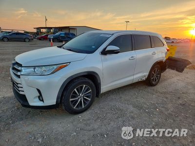 2018 TOYOTA HIGHLANDER XLE 5TDJZRFH4JS530322 - główne zdjęcie licytacji z USA - miniatura