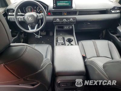 Zdjęcie 8 z 12 samochodu: 2024 HONDA PILOT TOURING VIN:5FNYG1H7XRB046469 - miniatura