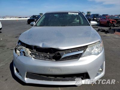 Piąte zdjęcie samochodu w środku: 2013 TOYOTA CAMRY HYBRID XLE VIN:4T1BD1FK7DU090169 - miniatura