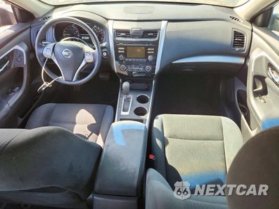 Zdjęcie 8 z 12 samochodu: 2015 NISSAN ALTIMA 2.5 S VIN:1N4AL3AP1FN344382 - miniatura