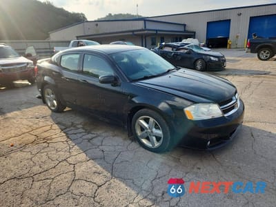 Czwarte zdjęcie samochodu z boku: 2011 DODGE AVENGER LUX VIN:1B3BD2FG0BN524091 - miniatura