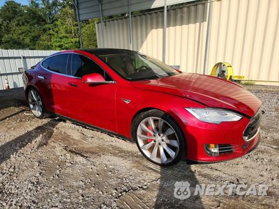 Czwarte zdjęcie samochodu z boku: 2014 TESLA MODEL S VIN:5YJSA1H10EFP32095 - miniatura