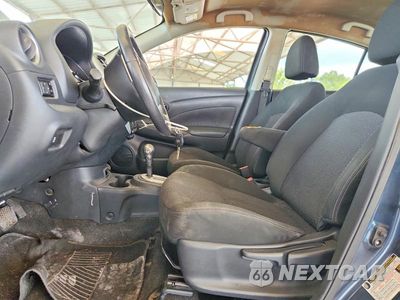 Zdjęcie 7 z 12 samochodu: 2017 NISSAN VERSA 1.6 S VIN:3N1CN7AP0HL848903 - miniatura