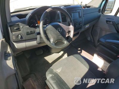 Zdjęcie 8 z 12 samochodu: 2016 MERCEDES-BENZ SPRINTER 2500 FOOD TRUCK VIN:WD4PE7DD4GP222781 - miniatura