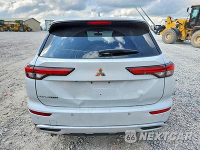 Zdjęcie 6 z 13 samochodu: 2022 MITSUBISHI OUTLANDER SE VIN:JA4J3UA85NZ010849 - miniatura