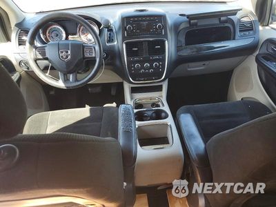 Zdjęcie 8 z 13 samochodu: 2016 DODGE GRAND CARAVAN SXT VIN:2C4RDGCG6GR370981 - miniatura