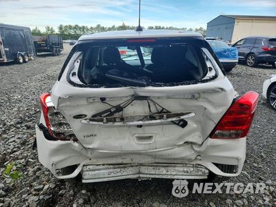 Zdjęcie 6 z 12 samochodu: 2020 CHEVROLET TRAX LS VIN:KL7CJKSB2LB066270 - miniatura