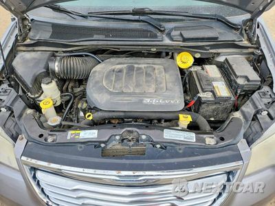 Zdjęcie 12 z 13 samochodu: 2014 CHRYSLER TOWN & COUNTRY TOURING VIN:2C4RC1BG6ER177745 - miniatura