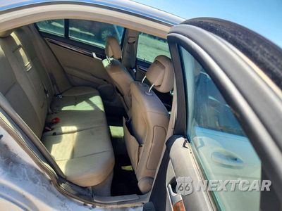 Zdjęcie 10 z 12 samochodu: 2013 MERCEDES-BENZ C 250 VIN:WDDGF4HB3DR293829 - miniatura