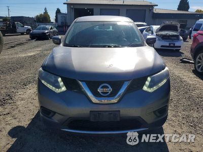 Piąte zdjęcie samochodu w środku: 2015 NISSAN ROGUE S VIN:KNMAT2MV7FP505708 - miniatura