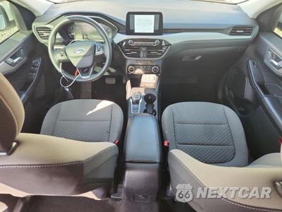 Zdjęcie 8 z 12 samochodu: 2021 FORD ESCAPE SE VIN:1FMCU9G63MUA83336 - miniatura