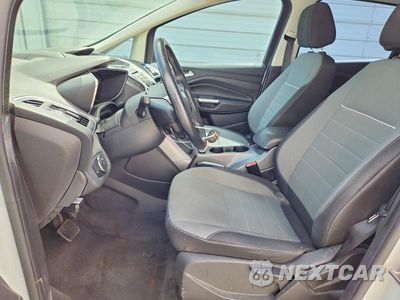 Zdjęcie 7 z 13 samochodu: 2013 FORD C-MAX SE VIN:1FADP5AU2DL524529 - miniatura