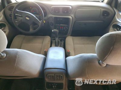 Zdjęcie 8 z 14 samochodu: 2005 CHEVROLET TRAILBLAZER LS VIN:1GNDS13S852165201 - miniatura