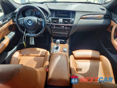 Zdjęcie 8 z 14 samochodu: 2016 BMW X3 SDRIVE28I VIN:5UXWZ7C58G0T42613 - miniatura