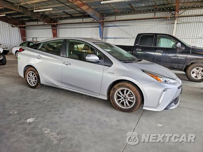 Czwarte zdjęcie samochodu z boku: 2021 TOYOTA PRIUS LE AWD-E VIN:JTDL9MFU7M3024904 - miniatura