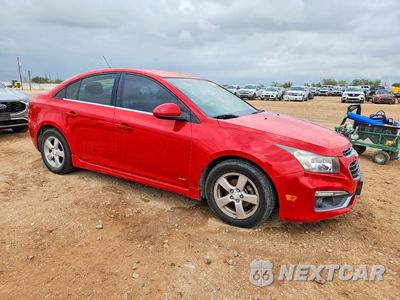 Czwarte zdjęcie samochodu z boku: 2015 CHEVROLET CRUZE LT VIN:1G1PC5SB2F7263892 - miniatura