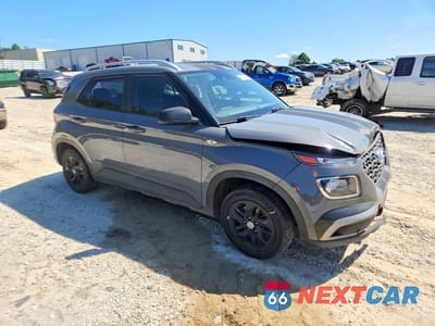 Czwarte zdjęcie samochodu z boku: 2020 HYUNDAI VENUE SEL VIN:KMHRC8A39LU020066 - miniatura