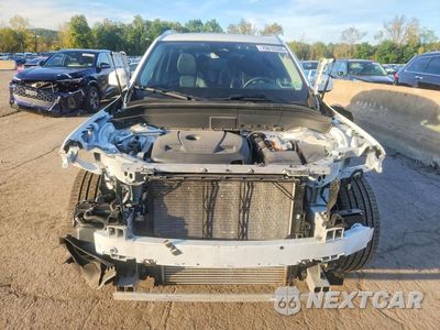 Piąte zdjęcie samochodu w środku: 2024 VOLVO XC90 PLUS VIN:YV4H60LE8R1161550 - miniatura