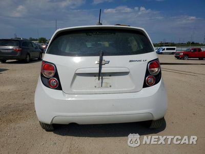 Zdjęcie 6 z 12 samochodu: 2015 CHEVROLET SONIC LT VIN:1G1JC6SH1F4173439 - miniatura