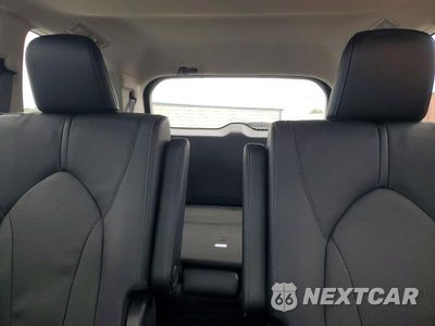Zdjęcie 10 z 13 samochodu: 2026 TOYOTA GRAND HIGHLANDER LIMITED VIN:5TDAAAB5XTS151560 - miniatura