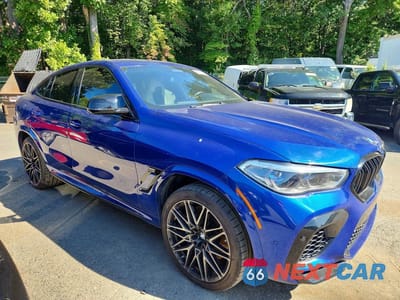 Czwarte zdjęcie samochodu z boku: 2020 BMW X6 M VIN:5YMCY0C01L9B05643 - miniatura