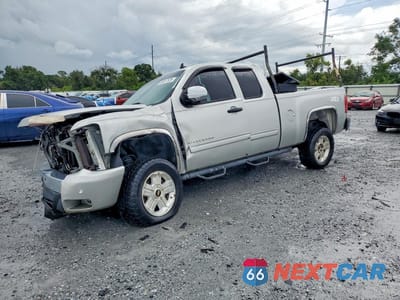 2011 CHEVROLET SILVERADO K1500 LT 1GCRKSE36BZ408078 - główne zdjęcie licytacji z USA - miniatura