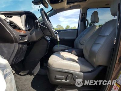 Zdjęcie 7 z 14 samochodu: 2018 TOYOTA SIENNA LIMITED 7-PASSENGER VIN:5TDYZ3DC2JS938580 - miniatura
