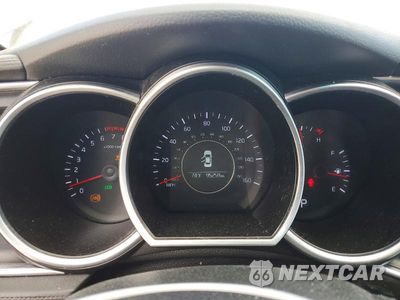 Zdjęcie 9 z 12 samochodu: 2015 KIA OPTIMA EX VIN:5XXGN4A7XFG420827 - miniatura