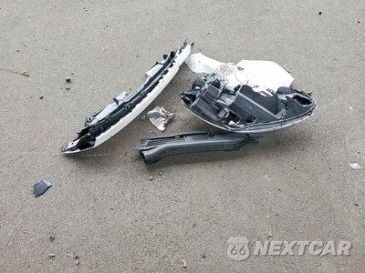 Zdjęcie 12 z 13 samochodu: 2022 FORD ESCAPE SEL VIN:1FMCU9H91NUB42149 - miniatura