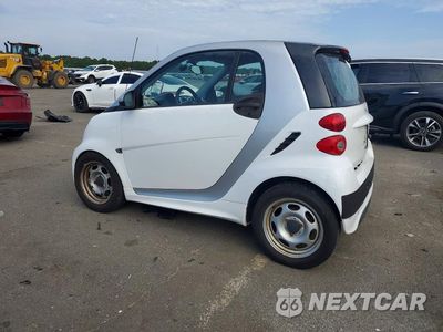 Drugie zdjęcie samochodu z przodu: 2015 SMART FORTWO PURE VIN:WMEEJ3BA4FK809610 - miniatura