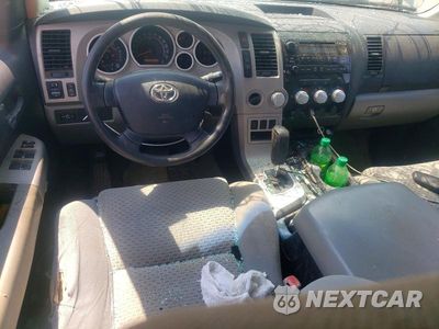 Zdjęcie 8 z 12 samochodu: 2008 TOYOTA TUNDRA SR5 VIN:5TBBV54118S492646 - miniatura
