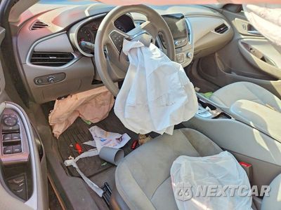 Zdjęcie 8 z 12 samochodu: 2020 CHEVROLET MALIBU LS VIN:1G1ZC5ST5LF145709 - miniatura