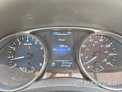 Zdjęcie 9 z 14 samochodu: 2016 NISSAN ROGUE SV VIN:KNMAT2MT8GP607633 - miniatura