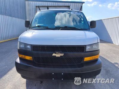 Piąte zdjęcie samochodu w środku: 2020 CHEVROLET EXPRESS G2500 LT VIN:1GCWGAFP7L1258210 - miniatura