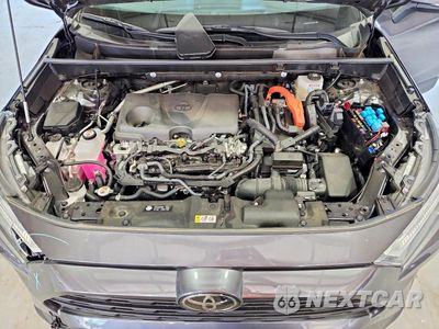 Zdjęcie 12 z 14 samochodu: 2025 TOYOTA RAV4 HYBRID XLE VIN:JTMRWRFV4SJ072698 - miniatura