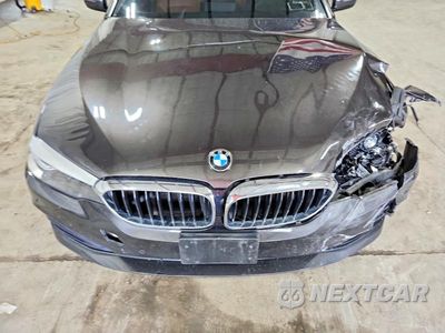 Zdjęcie 11 z 12 samochodu: 2018 BMW 540 XI VIN:WBAJE7C57JG891447 - miniatura