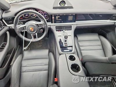 Zdjęcie 8 z 13 samochodu: 2018 PORSCHE PANAMERA 4 E-HYBRID VIN:WP0AE2A78JL127737 - miniatura