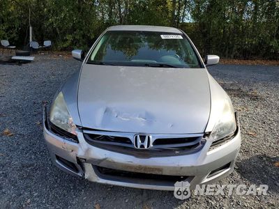 Piąte zdjęcie samochodu w środku: 2006 HONDA ACCORD LX VIN:1HGCM56426A170969 - miniatura