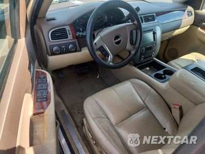 Zdjęcie 8 z 13 samochodu: 2009 GMC YUKON SLT VIN:1GKFK33069R174637 - miniatura