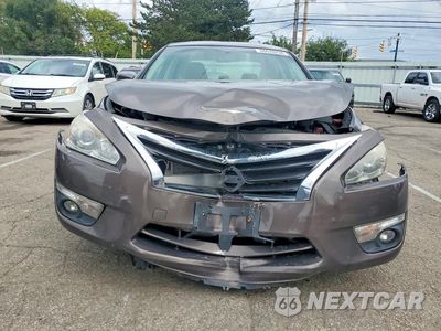 Piąte zdjęcie samochodu w środku: 2015 NISSAN ALTIMA 2.5 SV VIN:1N4AL3AP5FC465038 - miniatura