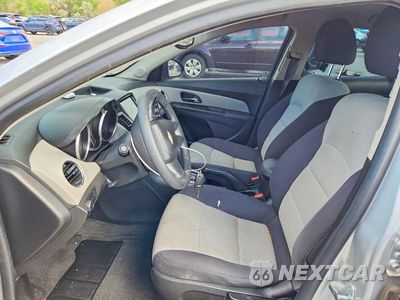 Zdjęcie 7 z 12 samochodu: 2014 CHEVROLET CRUZE LS VIN:1G1PA5SH5E7163942 - miniatura