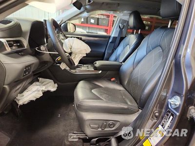Zdjęcie 7 z 14 samochodu: 2025 TOYOTA HIGHLANDER HYBRID PLATINUM VIN:5TDEBRCH7SS658906 - miniatura