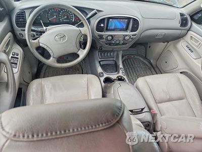 Zdjęcie 8 z 12 samochodu: 2005 TOYOTA SEQUOIA VIN:5TDBT48A15S234172 - miniatura