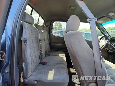 Zdjęcie 10 z 12 samochodu: 2005 TOYOTA TUNDRA ACCESS CAB SR5 VIN:5TBBT44105S458113 - miniatura