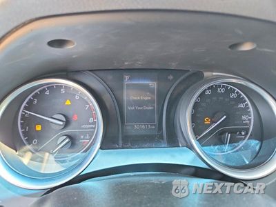 Zdjęcie 9 z 12 samochodu: 2018 TOYOTA CAMRY LE VIN:4T1B11HK0JU107864 - miniatura