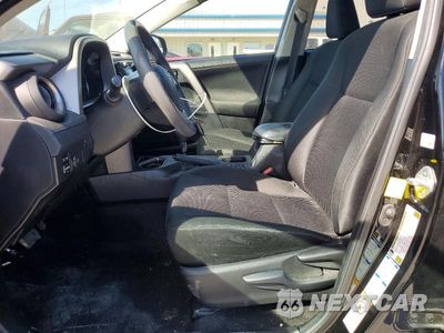 Zdjęcie 7 z 13 samochodu: 2018 TOYOTA RAV4 LE VIN:2T3BFREV4JW838089 - miniatura