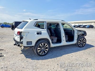 Trzecie zdjęcie samochodu z tyłu: 2019 VOLKSWAGEN ATLAS SEL PREMIUM VIN:1V2NR2CA2KC621364 - miniatura