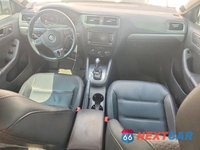 Zdjęcie 8 z 12 samochodu: 2013 VOLKSWAGEN JETTA TDI VIN:3VWLL7AJ2DM306265 - miniatura