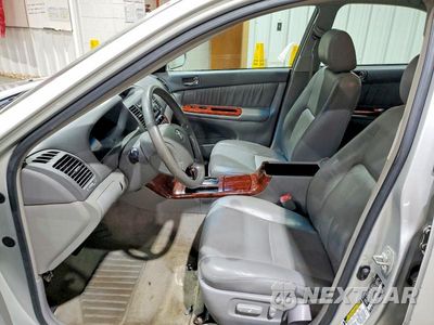 Zdjęcie 13 z 24 samochodu: 2006 TOYOTA CAMRY XLE V6 VIN:4T1BF30K06U112479 - miniatura