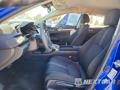 Zdjęcie 7 z 12 samochodu: 2019 HONDA CIVIC LX VIN:2HGFC2F65KH520395 - miniatura